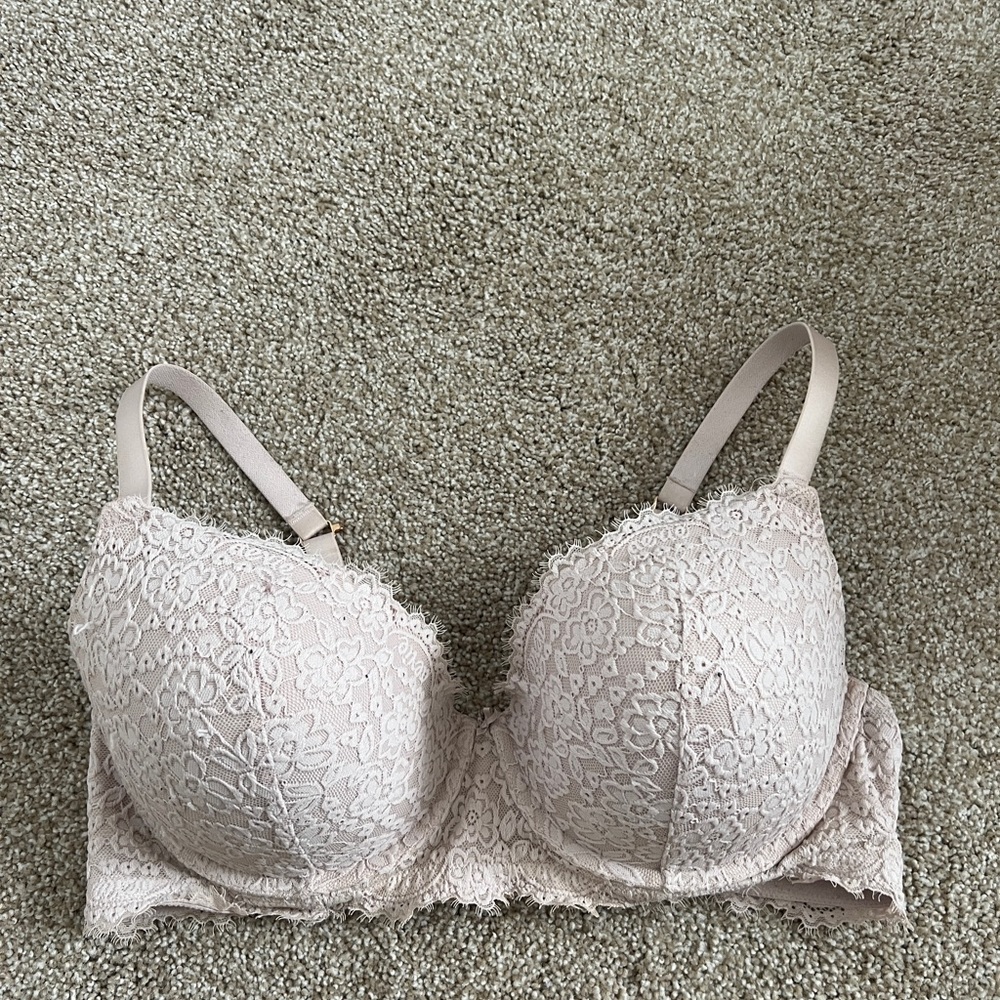 38DD Pink Lace Full Figure Push-Up Bra